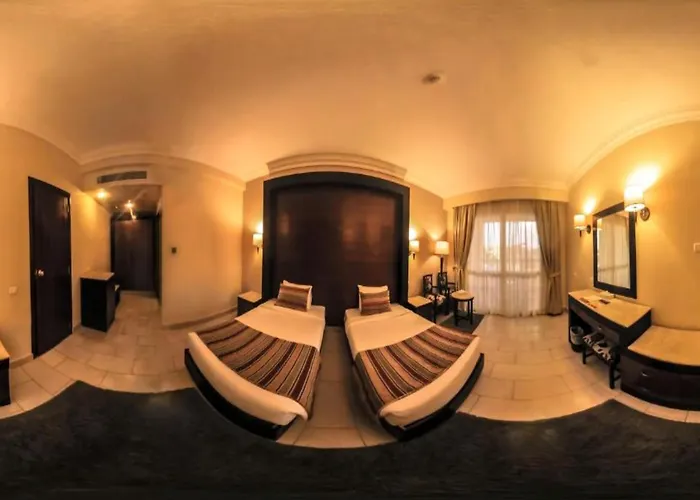 Resort Regency Plaza Aqua Park And