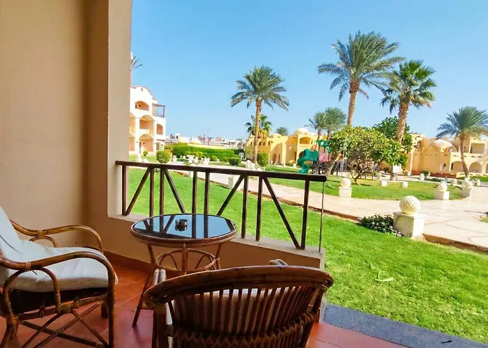 Regency Plaza Aqua Park And 4*