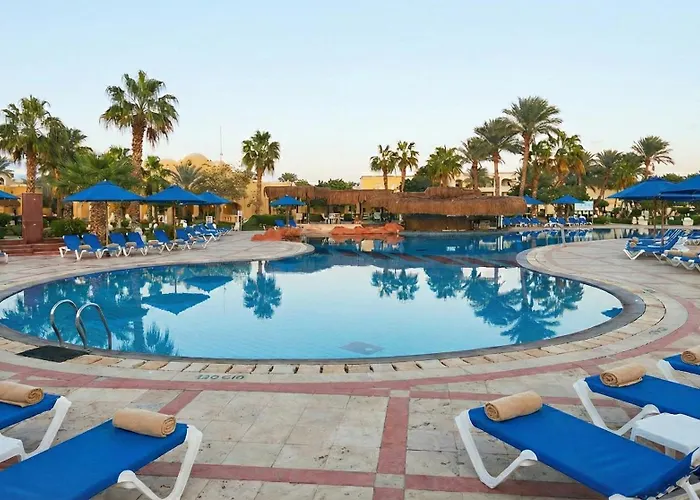 Regency Plaza Aqua Park And 4*