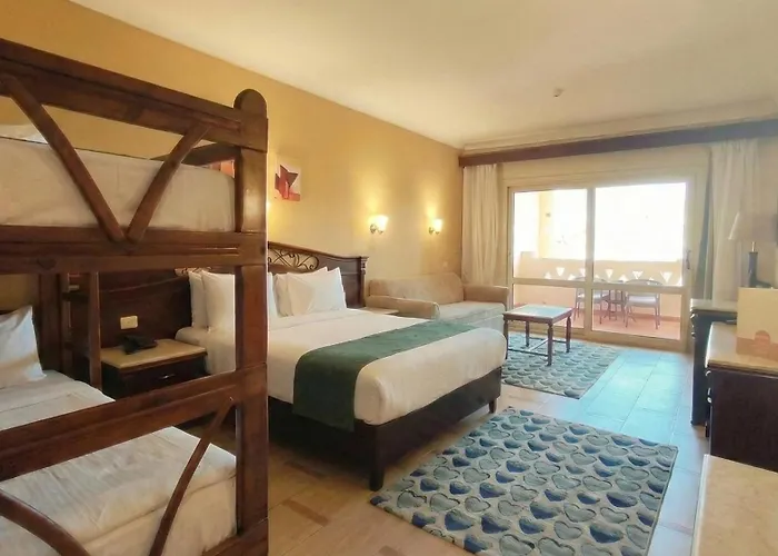 Regency Plaza Aqua Park And Resort