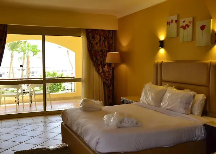 Resort Regency Plaza Aqua Park And